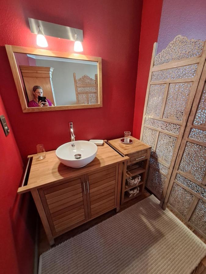 Gite L'Hote-Antique Bouillon Exterior foto