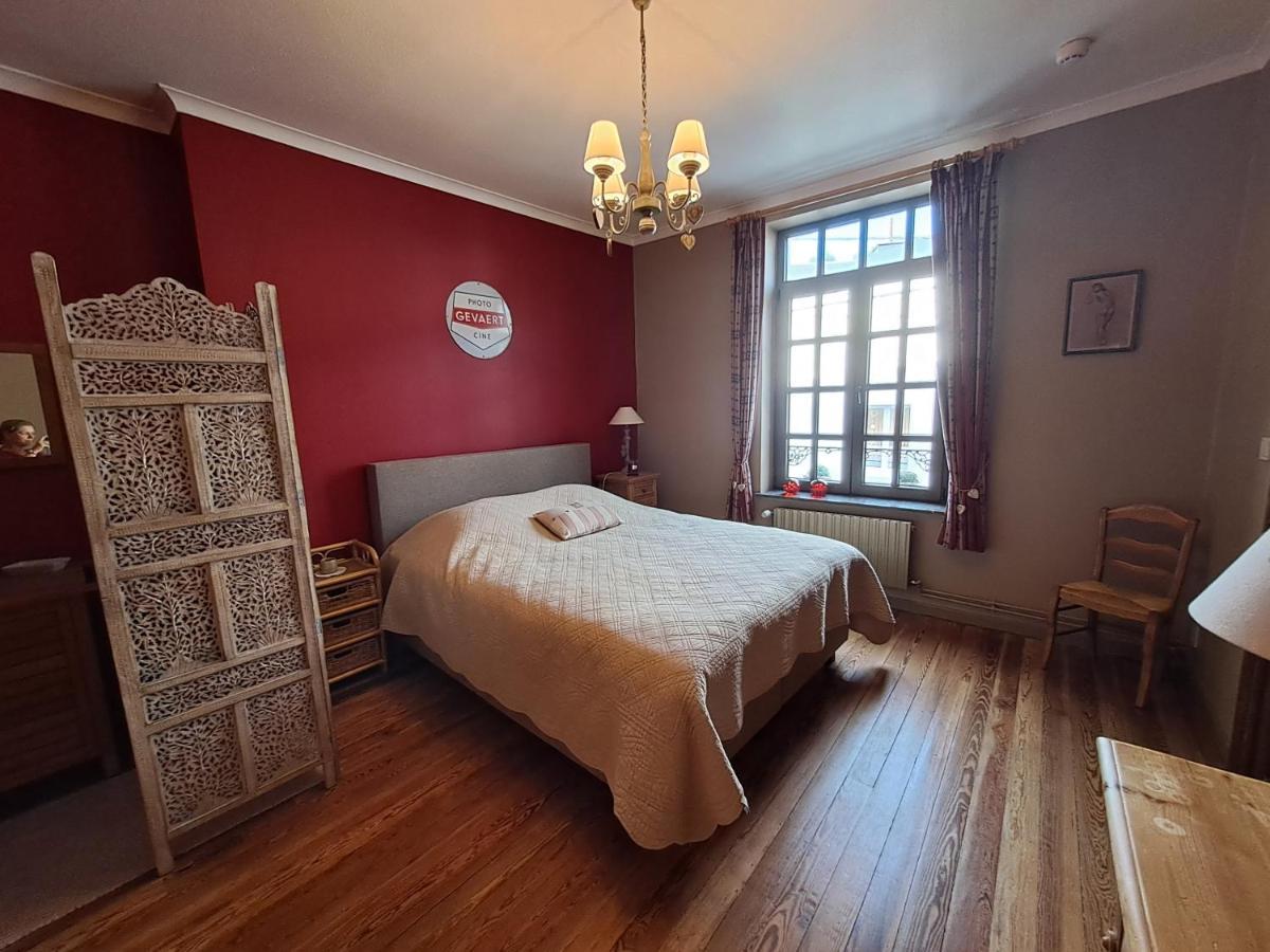 Gite L'Hote-Antique Bouillon Exterior foto