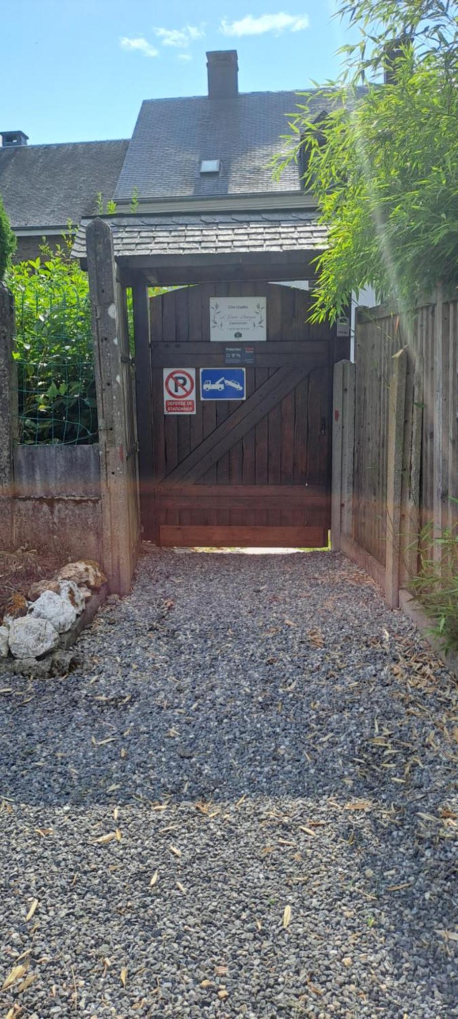 Gite L'Hote-Antique Bouillon Exterior foto